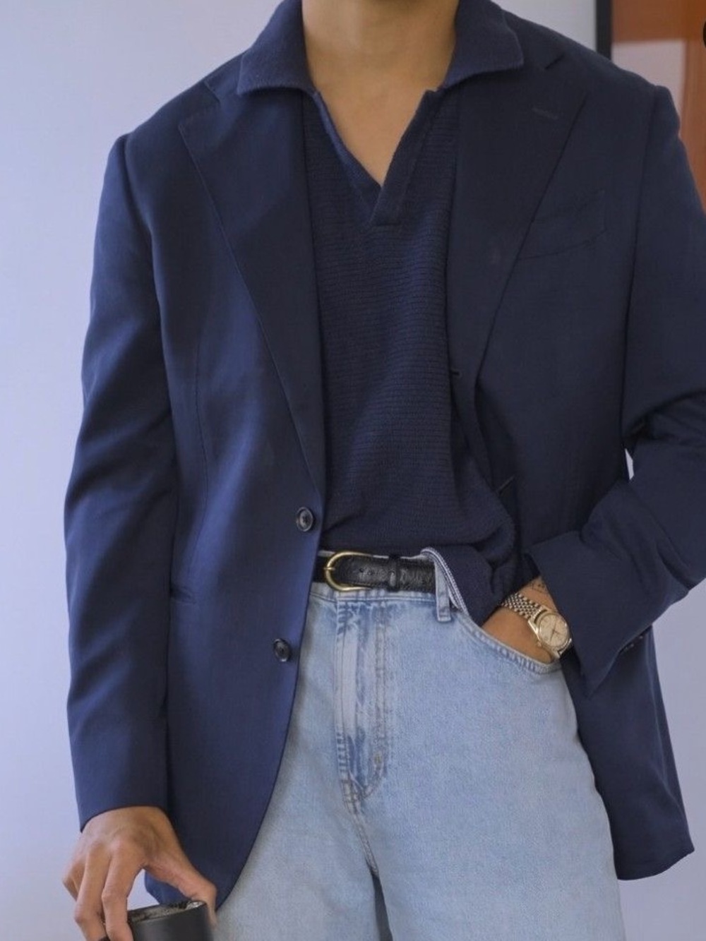 bill blass Vintage Navy Blue Men's Suede Sport Coat with Hanger and Garment Bag